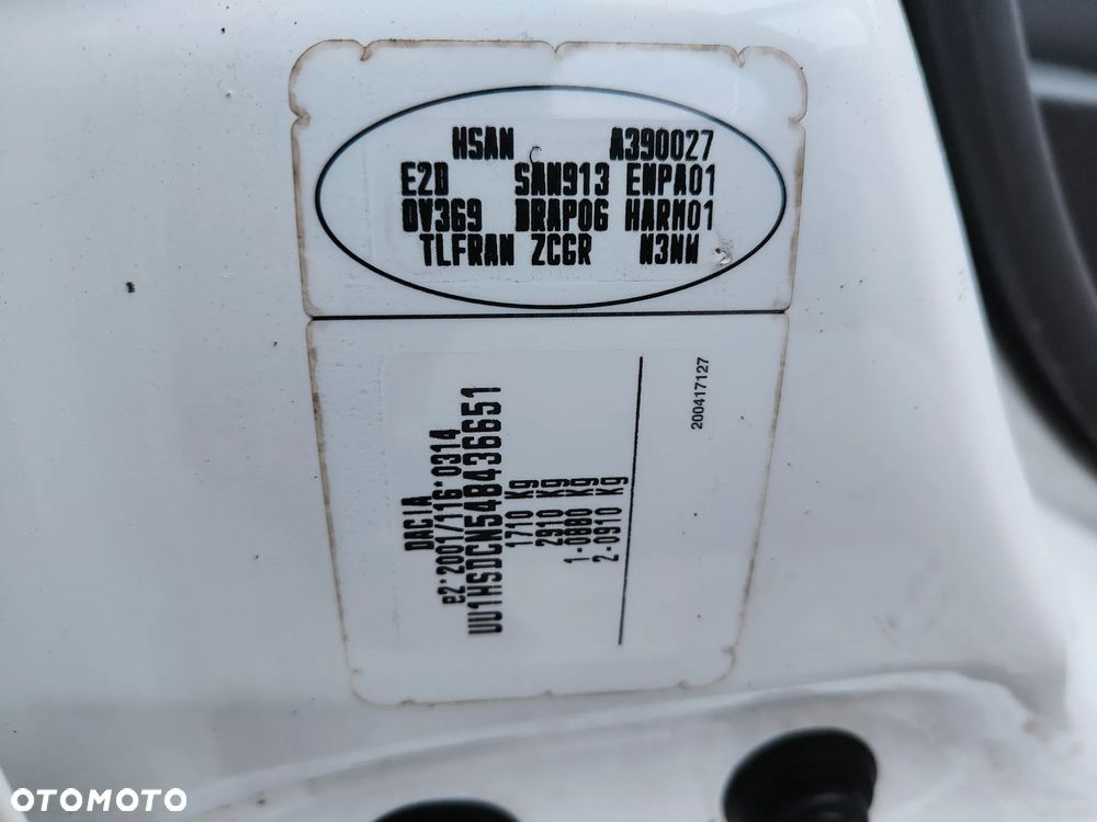 Dacia Duster 1.6 16V 105 4x2 Essentiel - 24