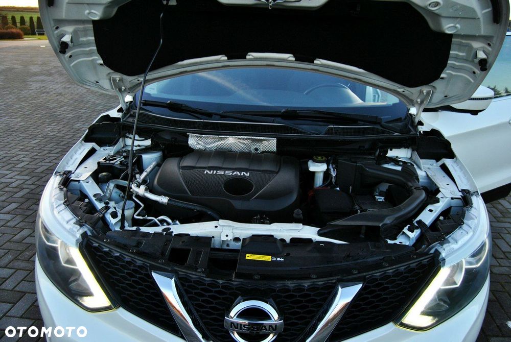 Nissan Qashqai 1.5 dCi TEKNA - 20