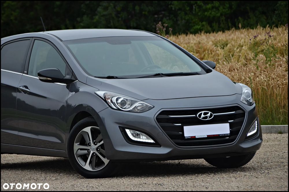 Hyundai i30 1.6 CRDi Premium - 10