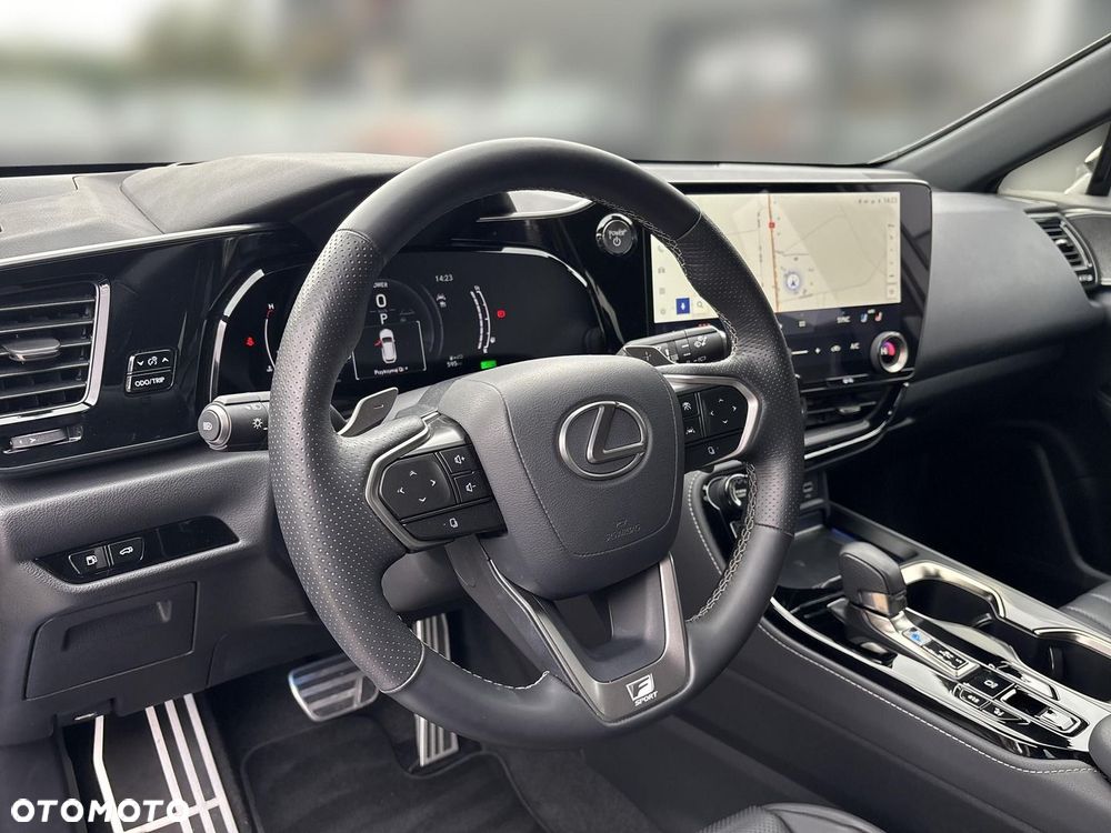 Lexus NX 350h F Sport AWD - 16