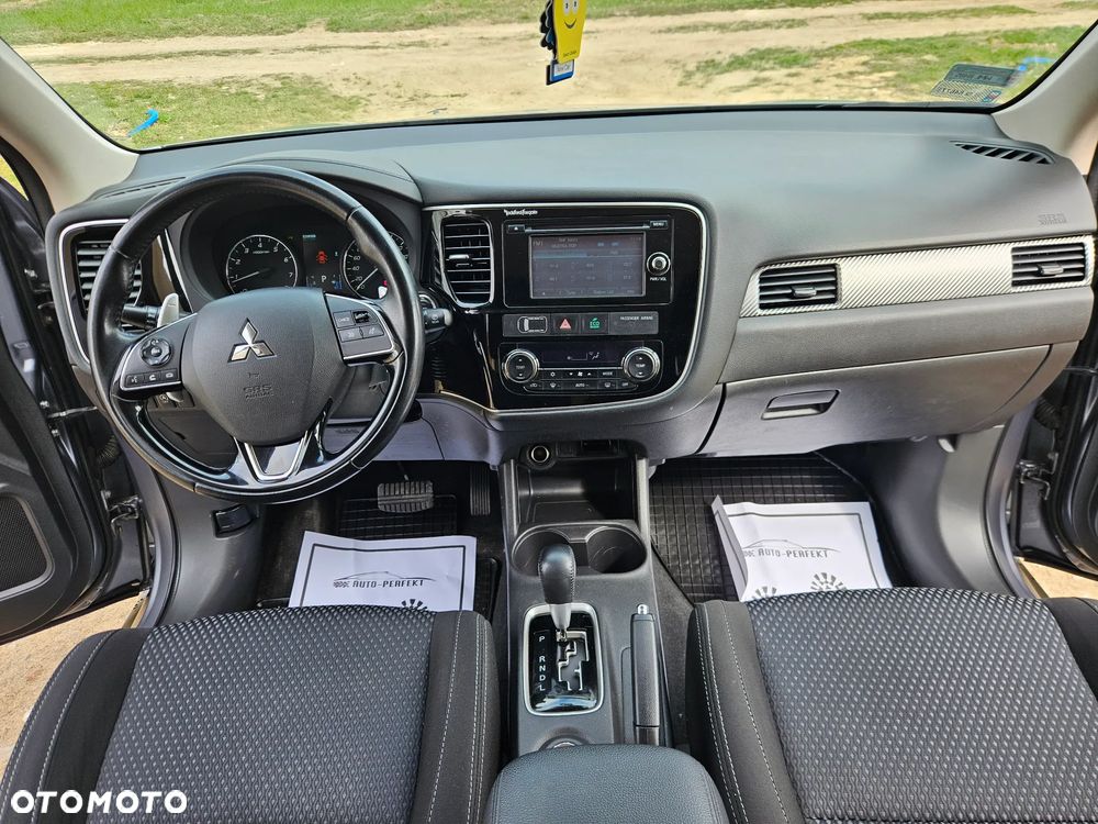 Mitsubishi Outlander 2.0 Intense + SDA 4WD CVT - 21