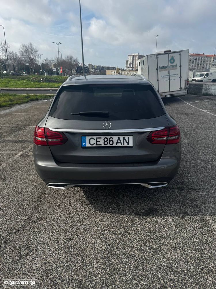 Mercedes-Benz C 200 - 4