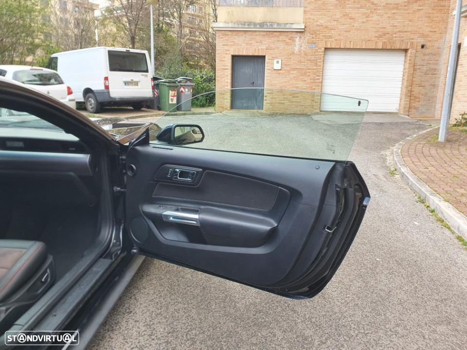 Ford Mustang 2.3i EcoBoost Aut. - 19