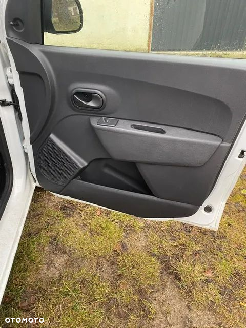 Dacia Dokker SCe 100 Ambiance - 12