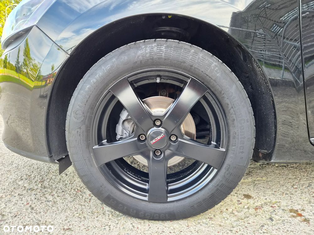 Renault Clio 1.2 16V 75 Dynamique - 10