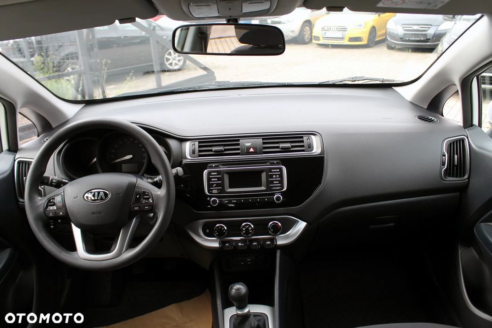 Kia Rio 1.2 ISG Dream Team Edition - 9