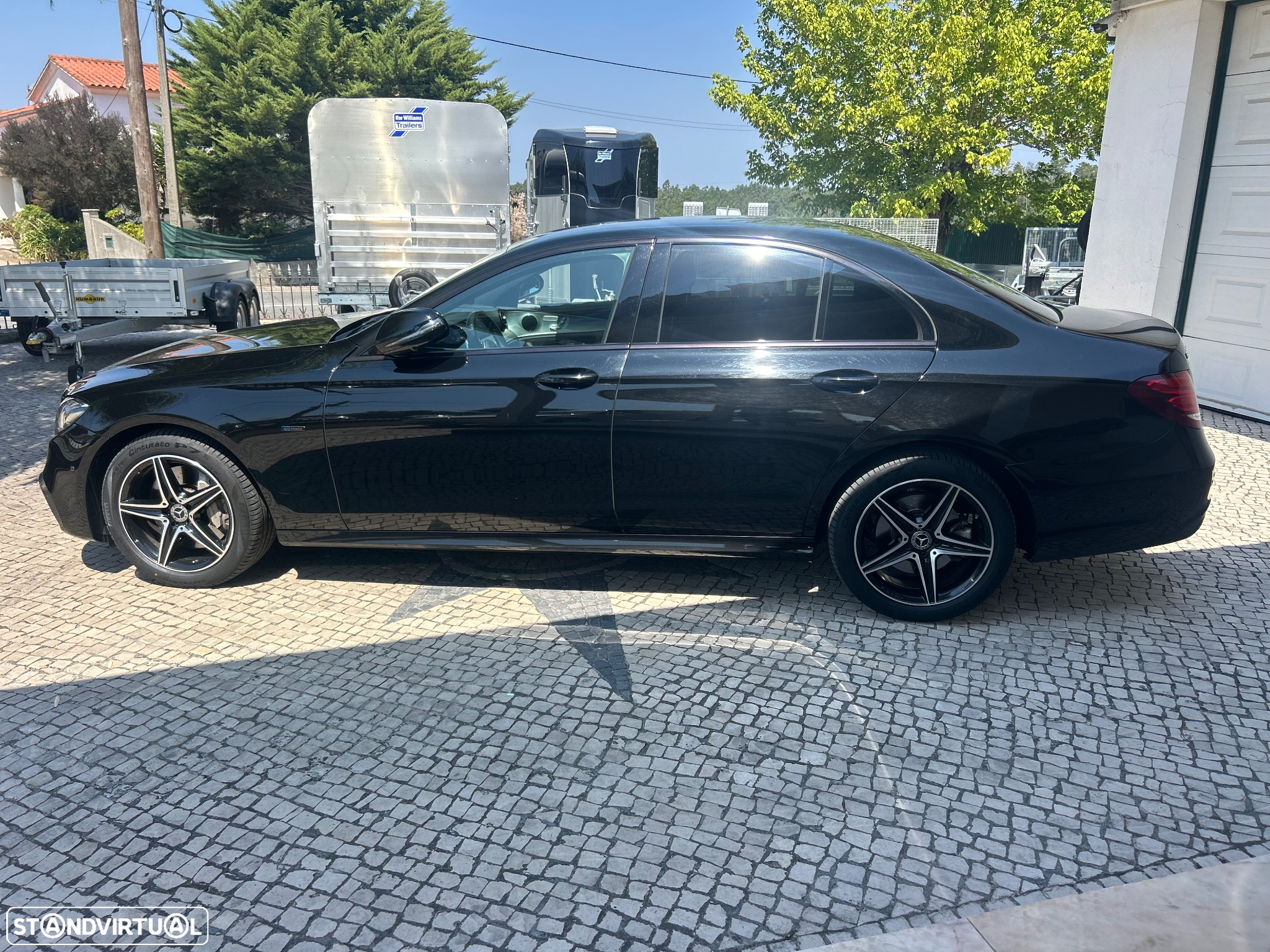 Mercedes-Benz E 300 de AMG Line - 3