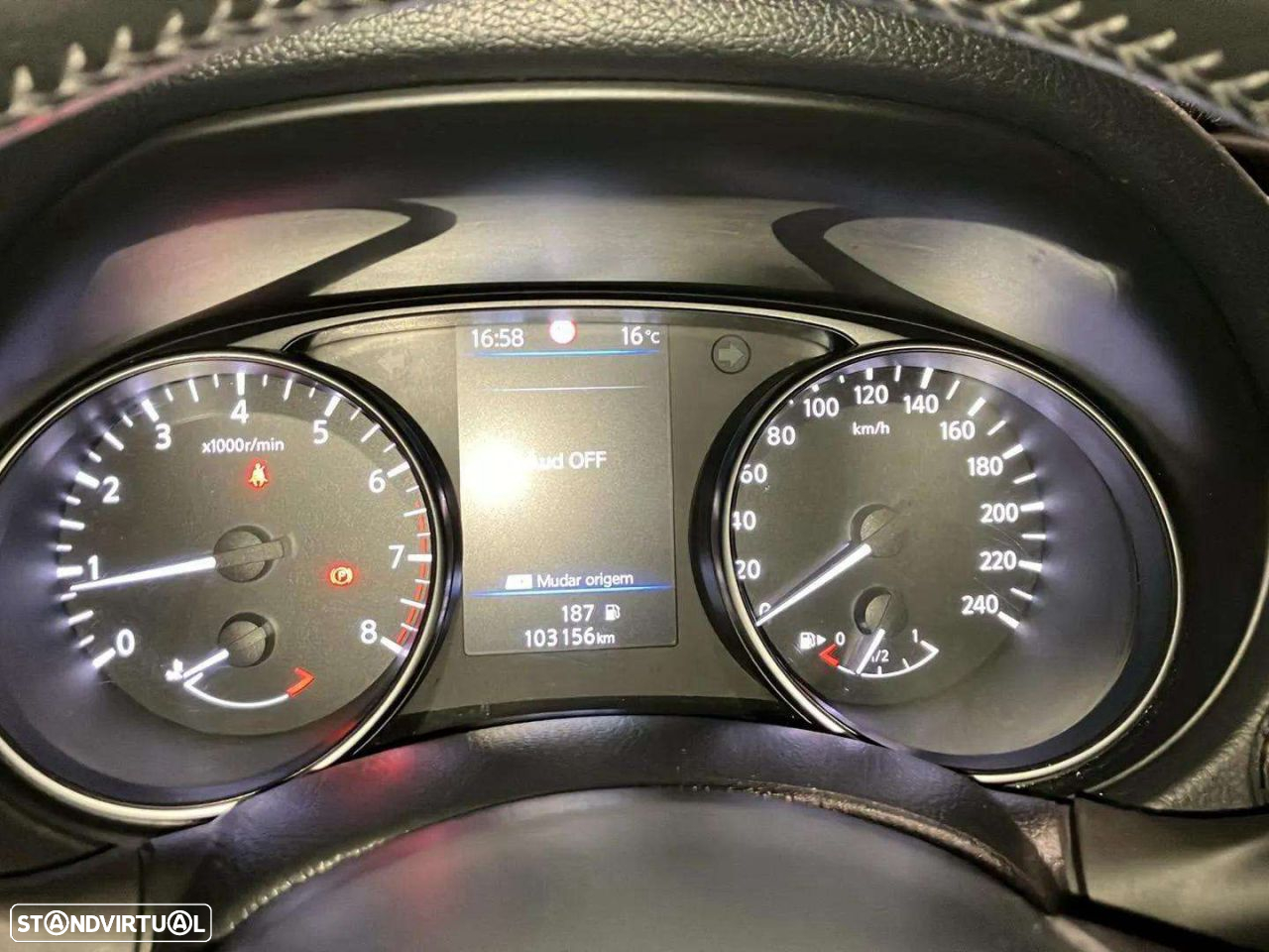 Nissan Qashqai 1.3 DIG-T N-Connecta J18 Led - 12