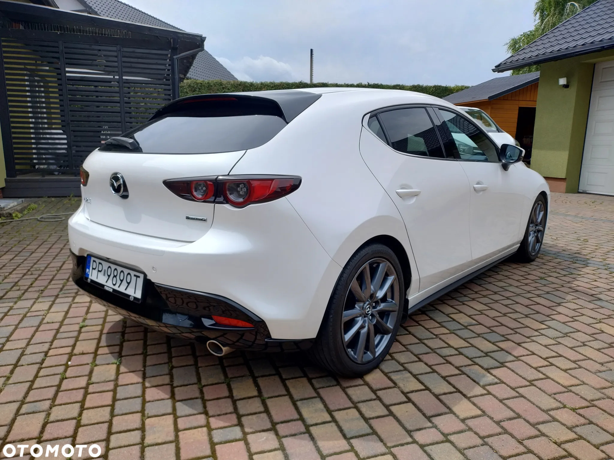 Mazda 3 e-SKYACTIV-G 122 M HYBRID PRIME-LINE - 15