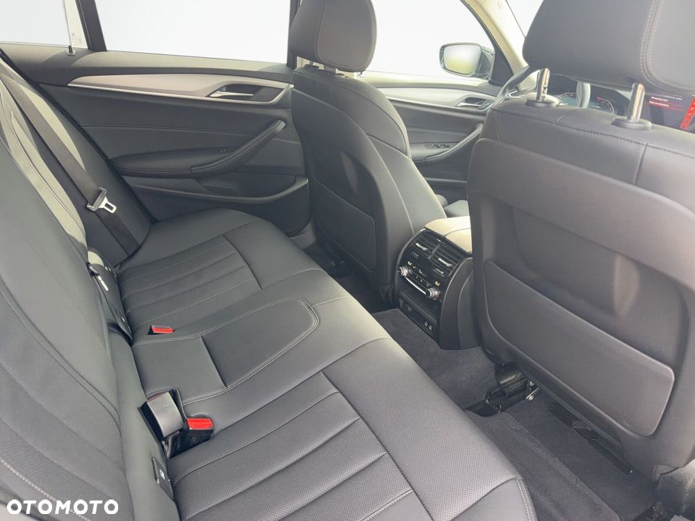 BMW Seria 5 - 18
