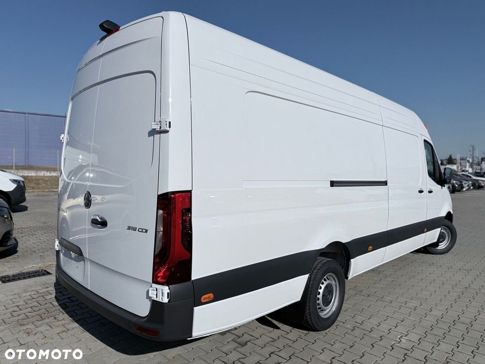 Mercedes-Benz Sprinter Furgon 319 CDI L4H2 - 4
