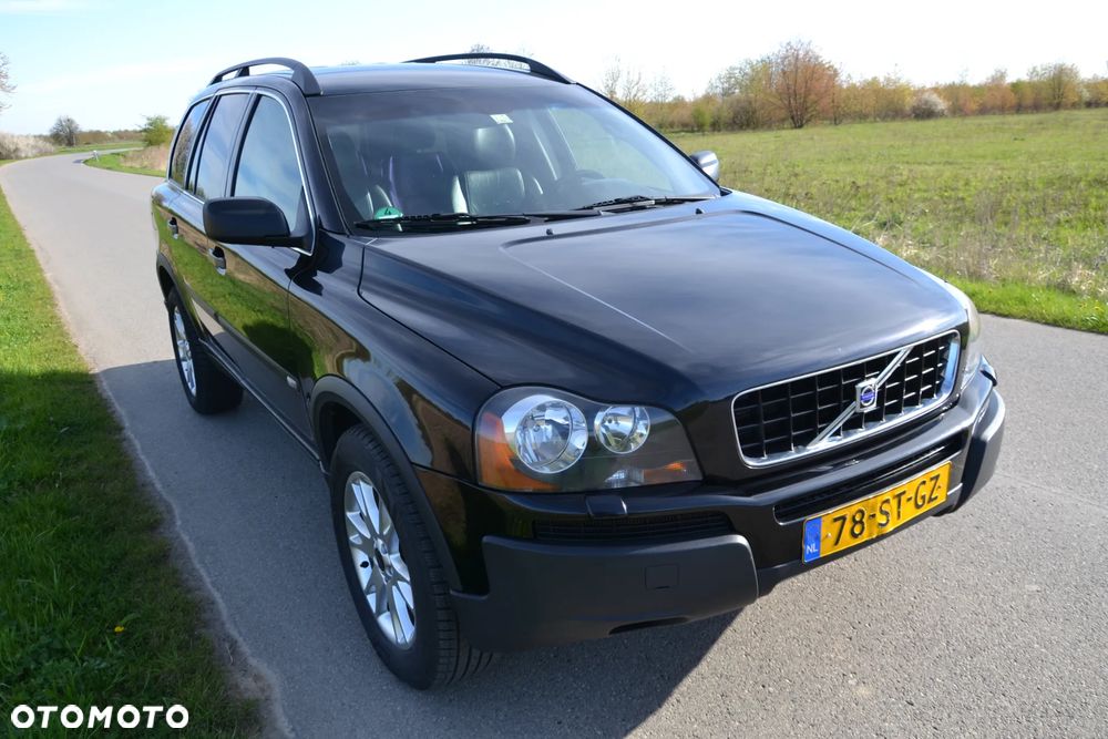 Volvo XC 90 2.5T Momentum - 35