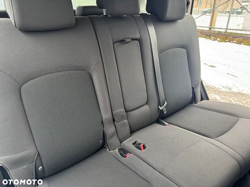 Chevrolet Orlando - 28