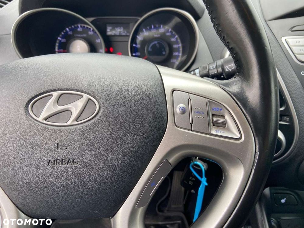 Hyundai ix35 - 21