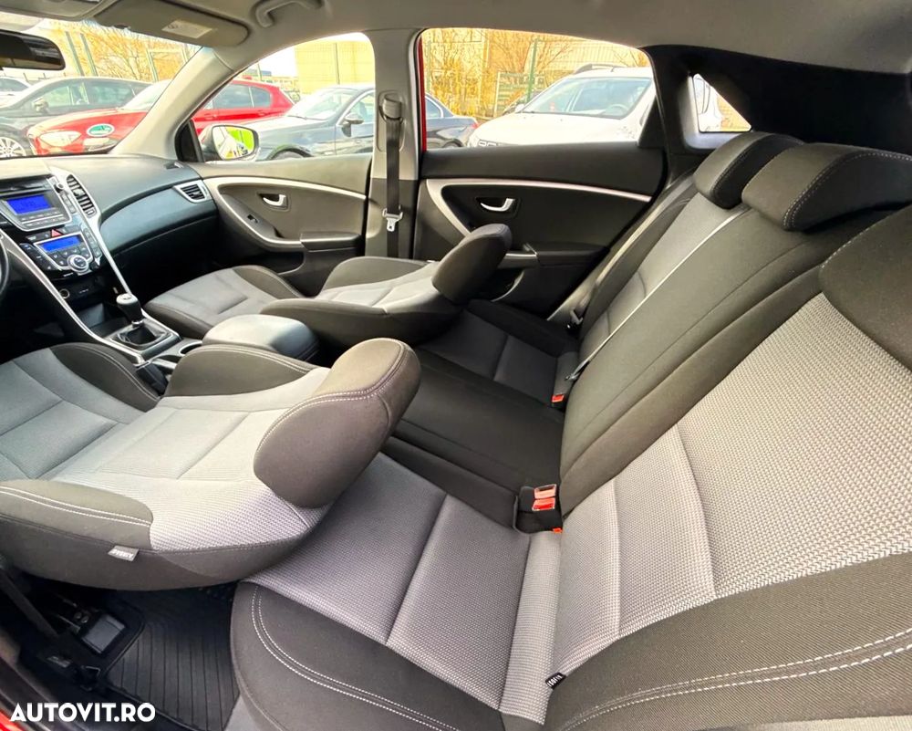 Hyundai i30 1.4 MPi Comfort+ - 21