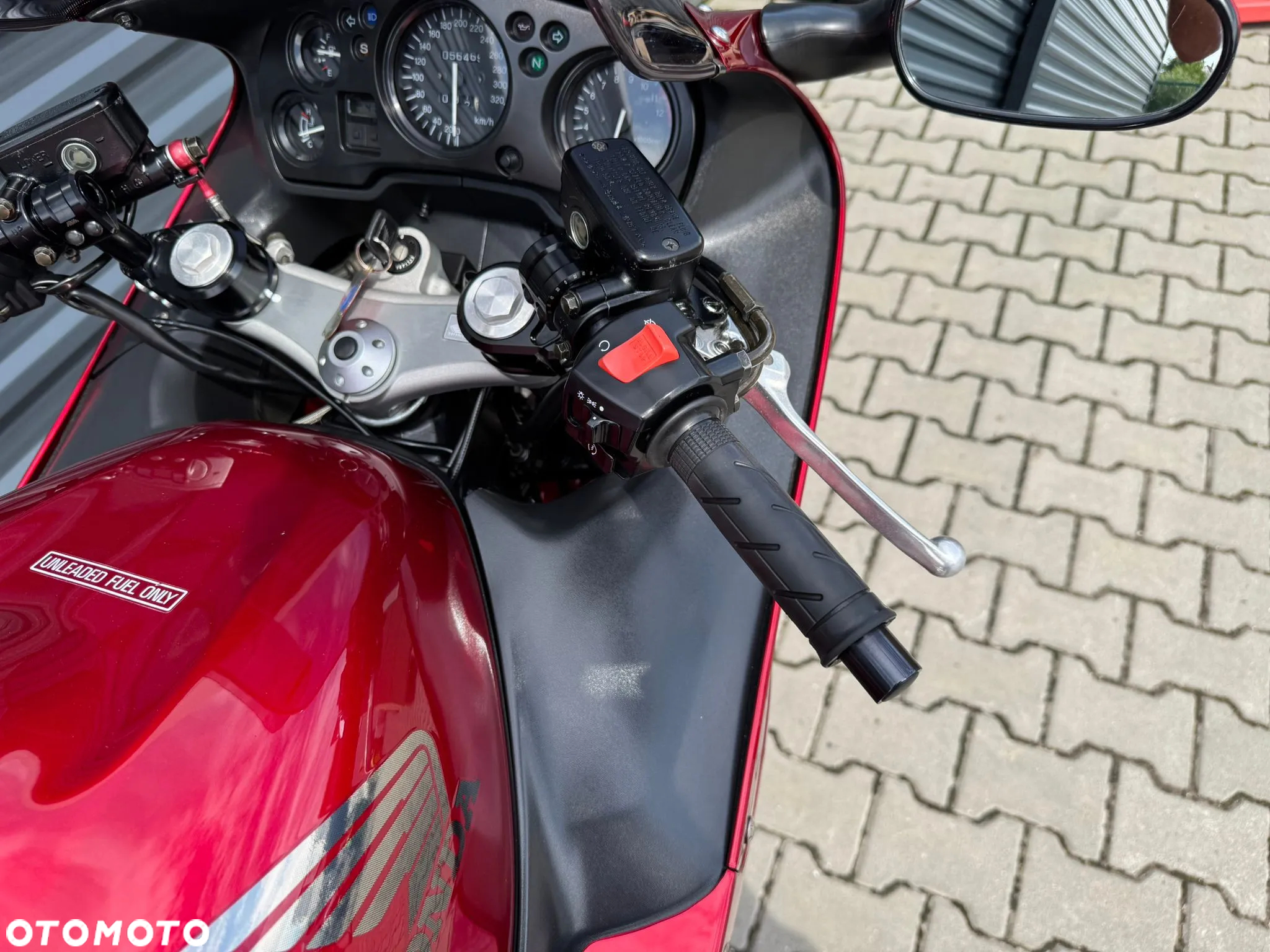 Honda CBR - 11