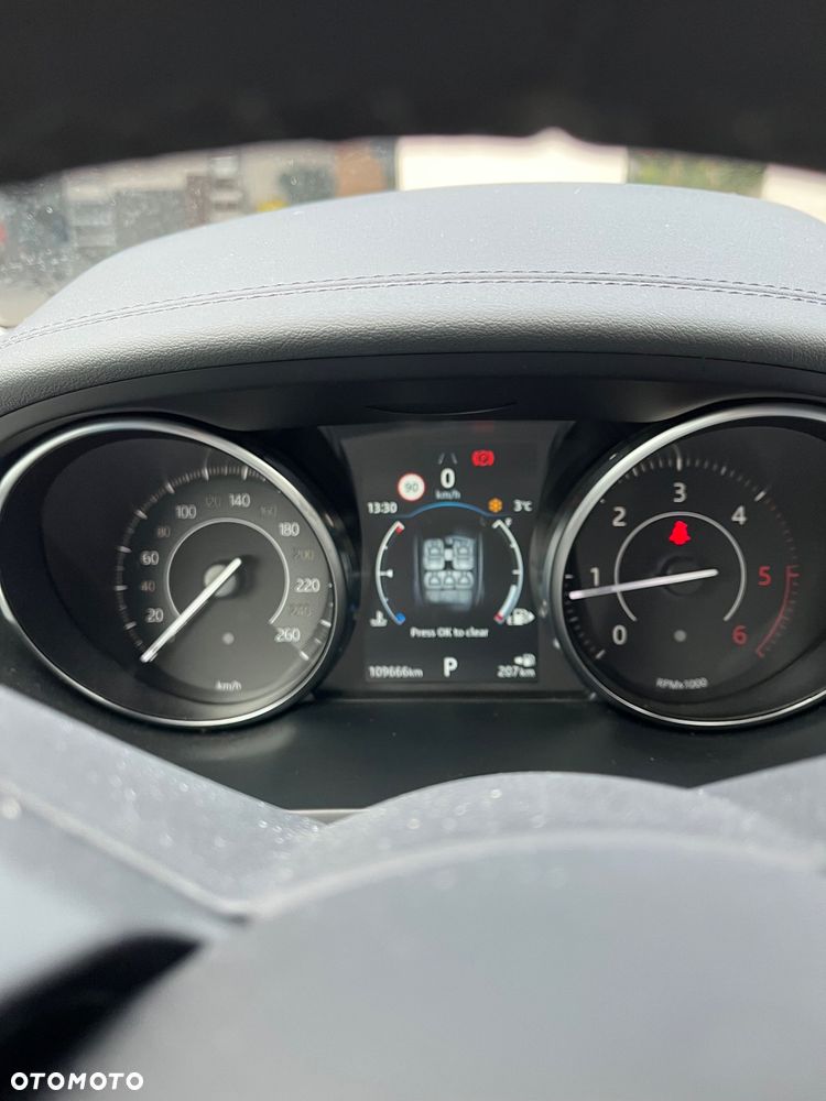 Jaguar E-Pace 2.0 i4D AWD S - 21