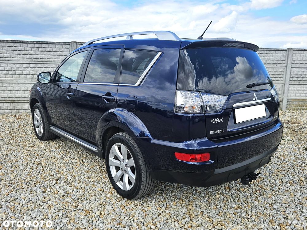 Mitsubishi Outlander 2.0 2WD Edition - 29