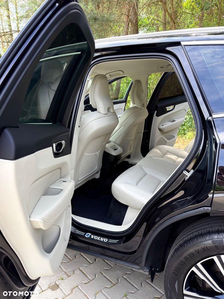 Volvo XC 60 B4 D Inscription - 22