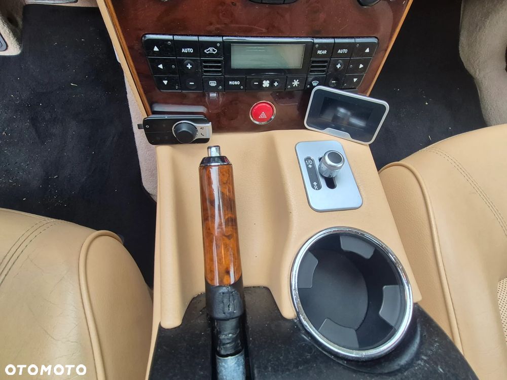 Maserati Quattroporte Standard - 21