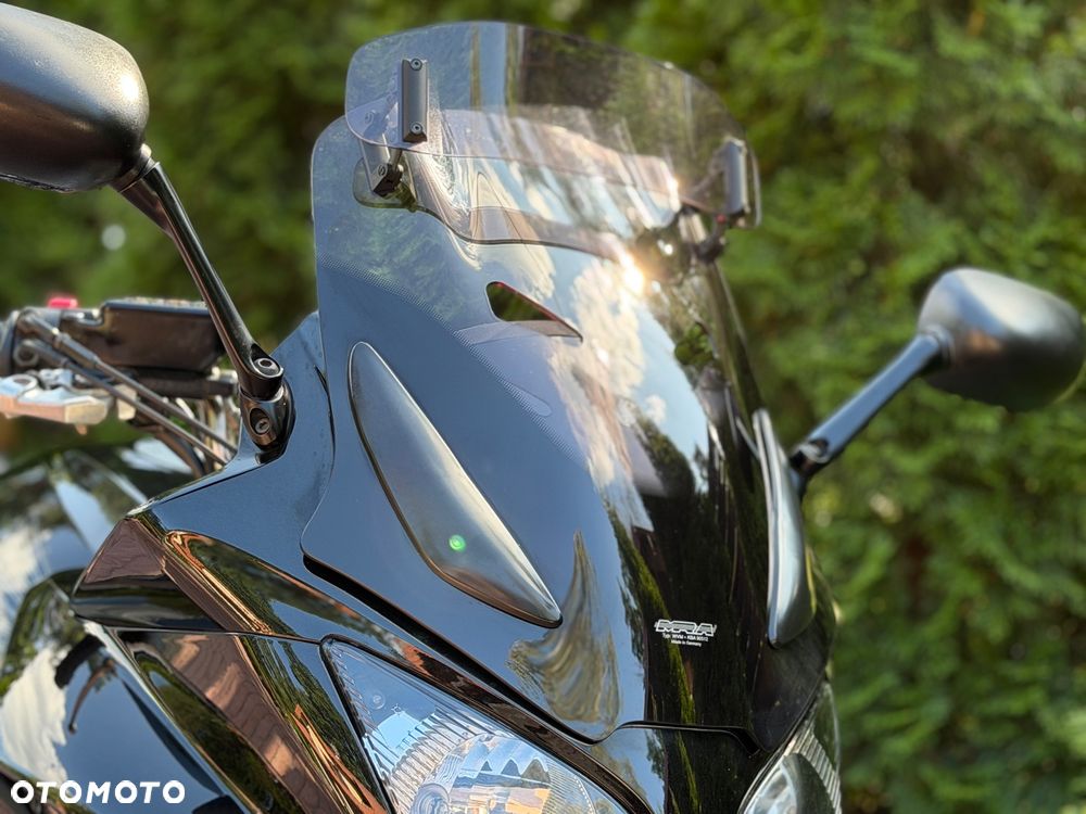 Honda CBF - 23