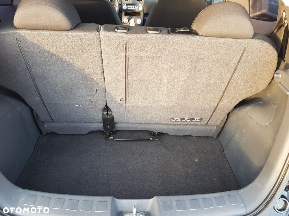 Mitsubishi Colt CZ3 1.3 Remix - 17