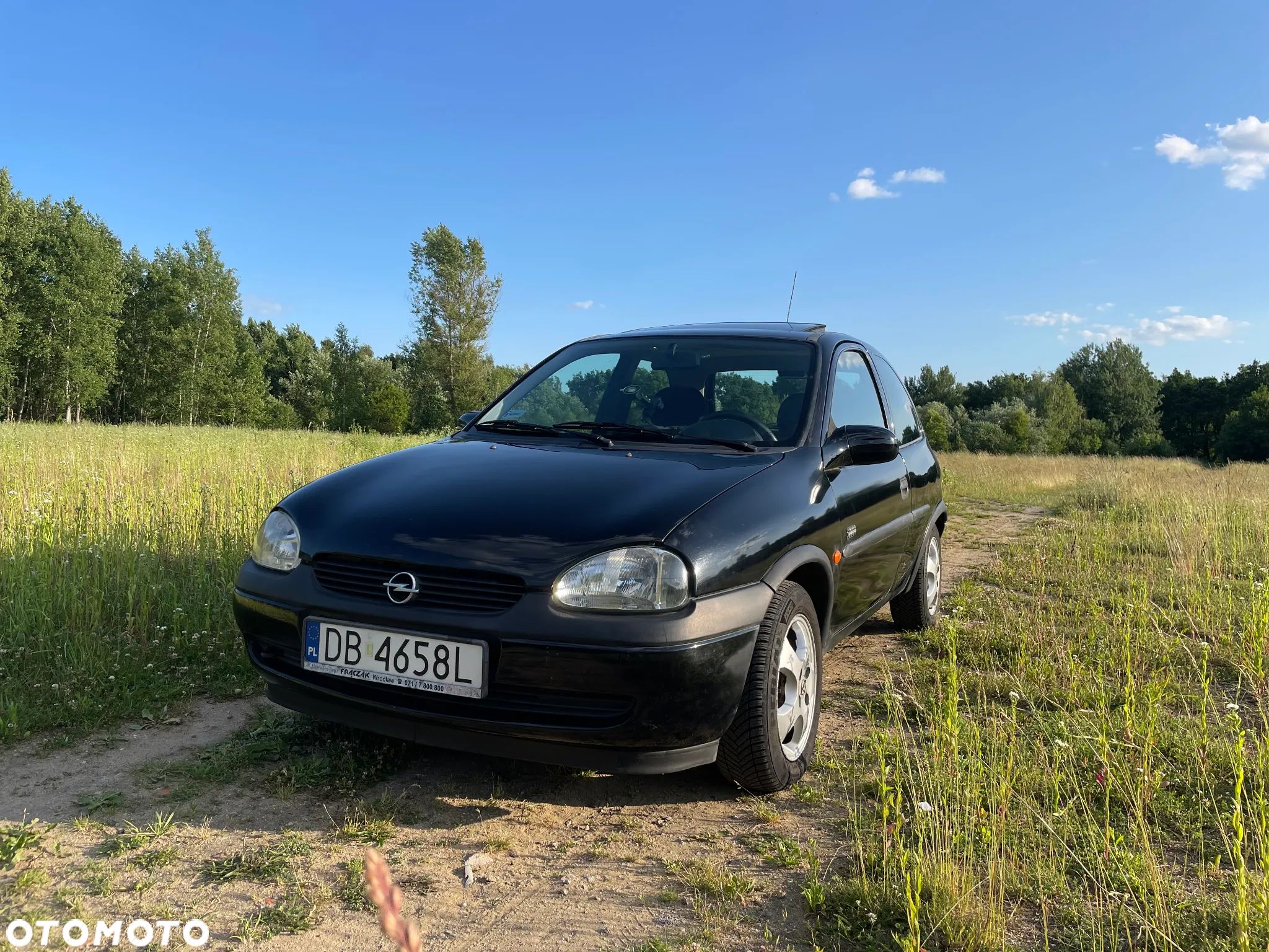 Opel Corsa - 1