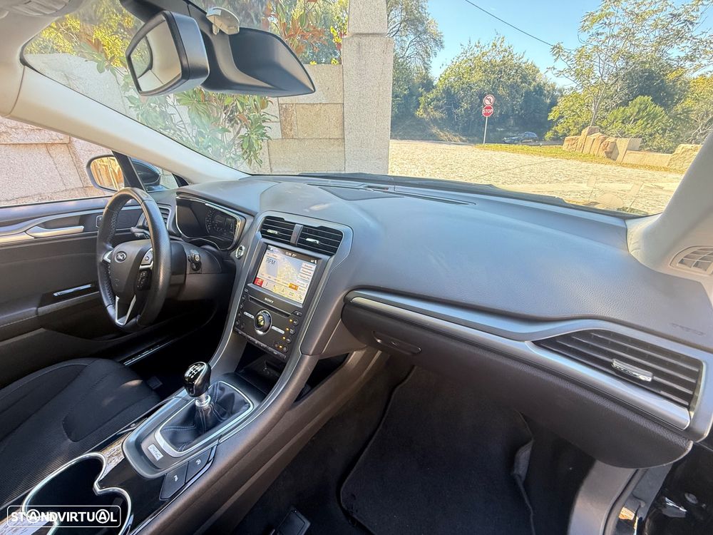 Ford Mondeo 2.0 TDCi Titanium - 14