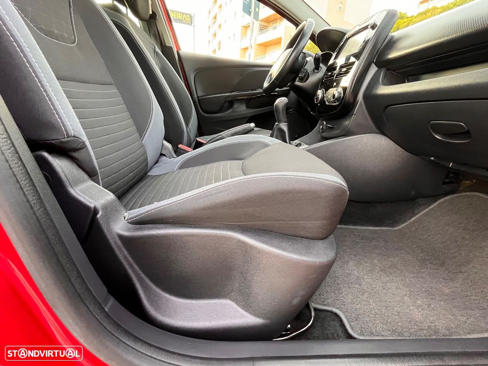 Renault Clio Sport Tourer 1.5 dCi Luxe - 27