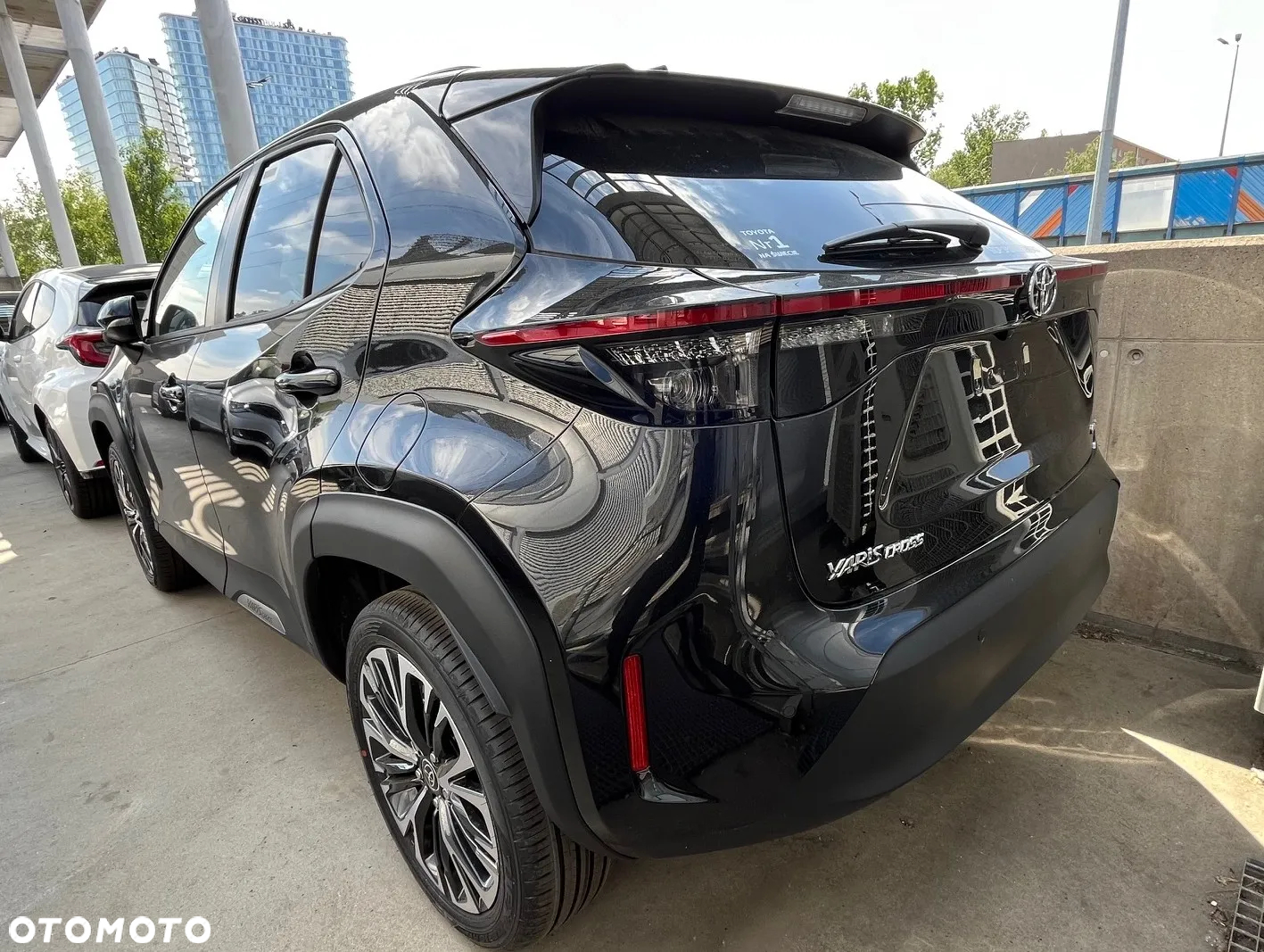 Toyota Yaris Cross Hybrid 1.5 Executive - 2