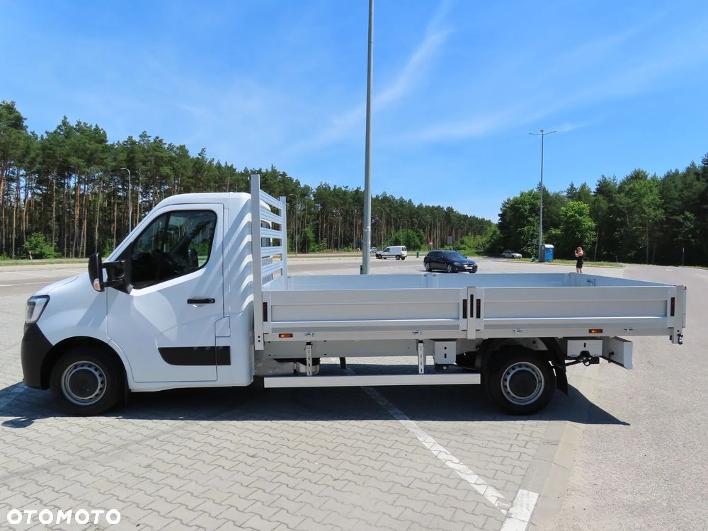 Renault Master 2.3 dCi 145 KM Skrzynia 4118 mm 8 Euro Palet WZMACNIANY 1219 Kg Ładowność HAK 2500 Kg Stan Jak NOWY POLECAM - 6