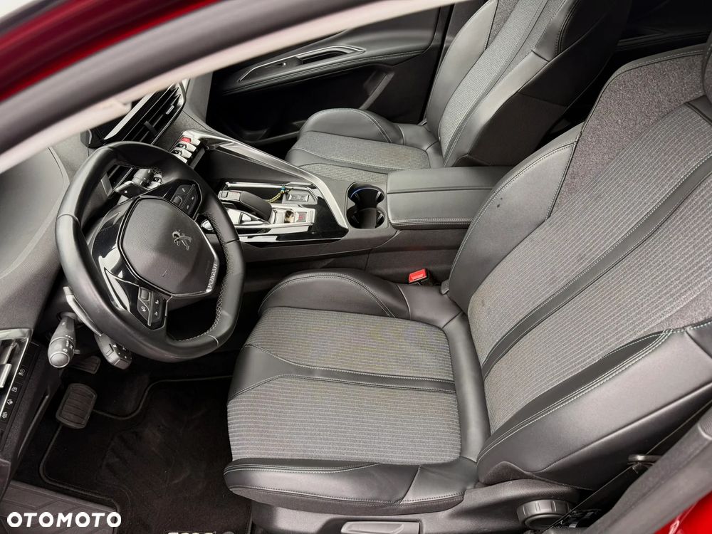 Peugeot 3008 1.6 PureTech Hybrid PHEV Active Pack S&S EAT8 - 21