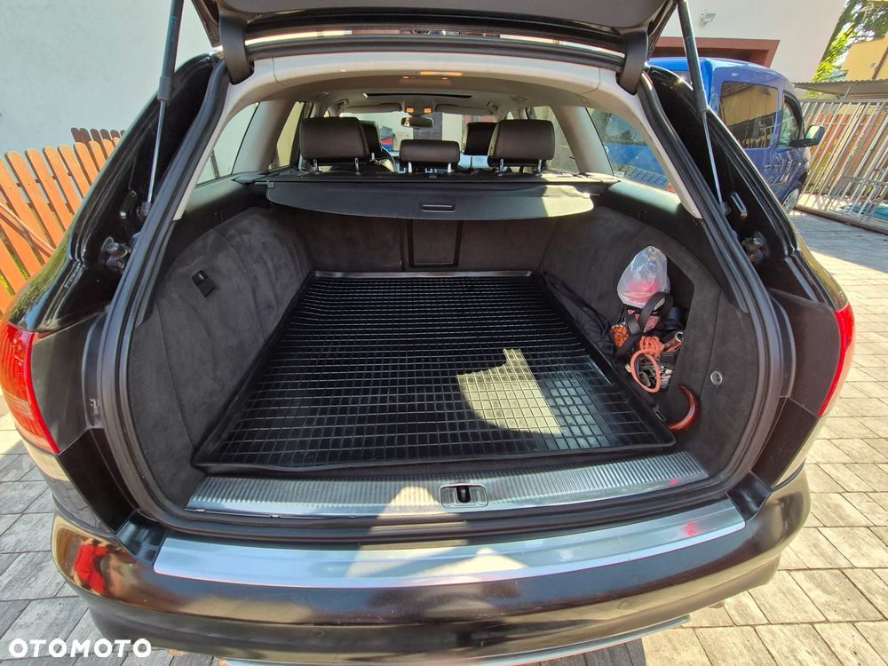 Audi A6 Allroad - 26