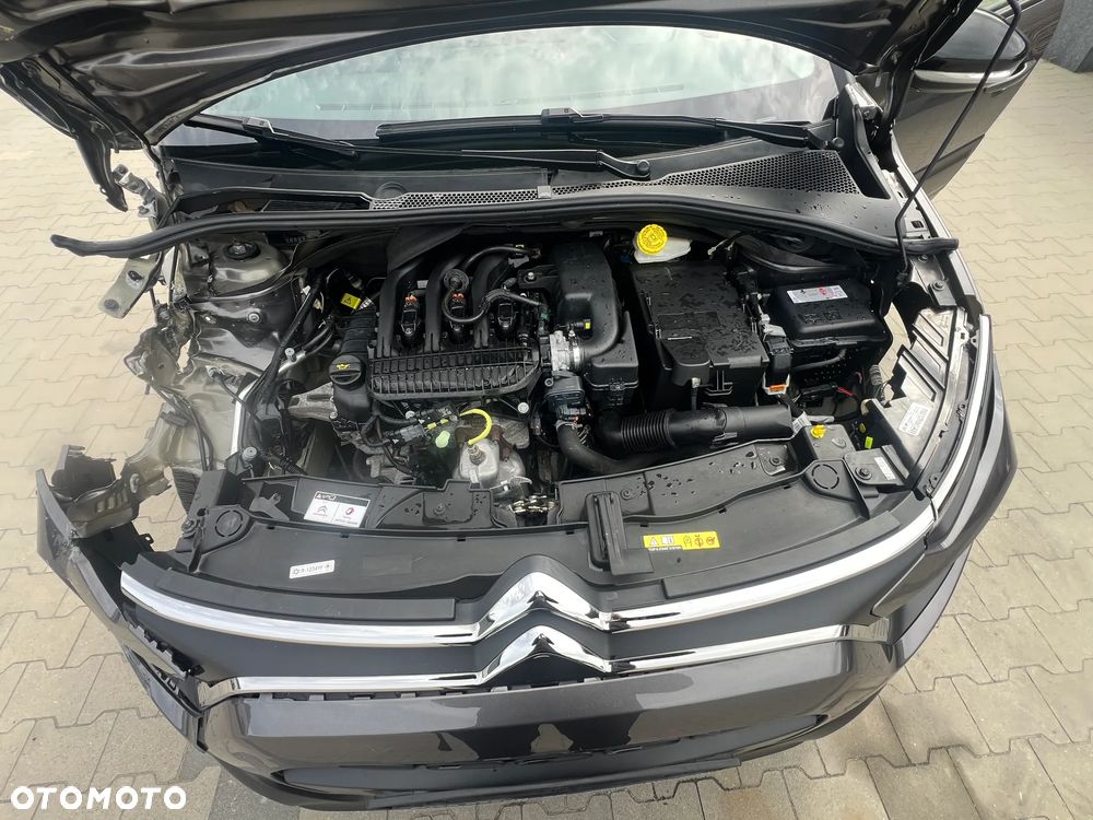 Citroën C3 1.2 PureTech Shine - 24