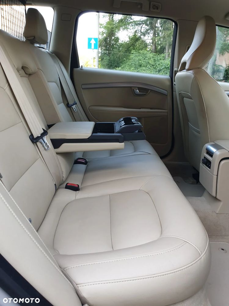 Volvo V70 D4 Geartronic Summum - 35