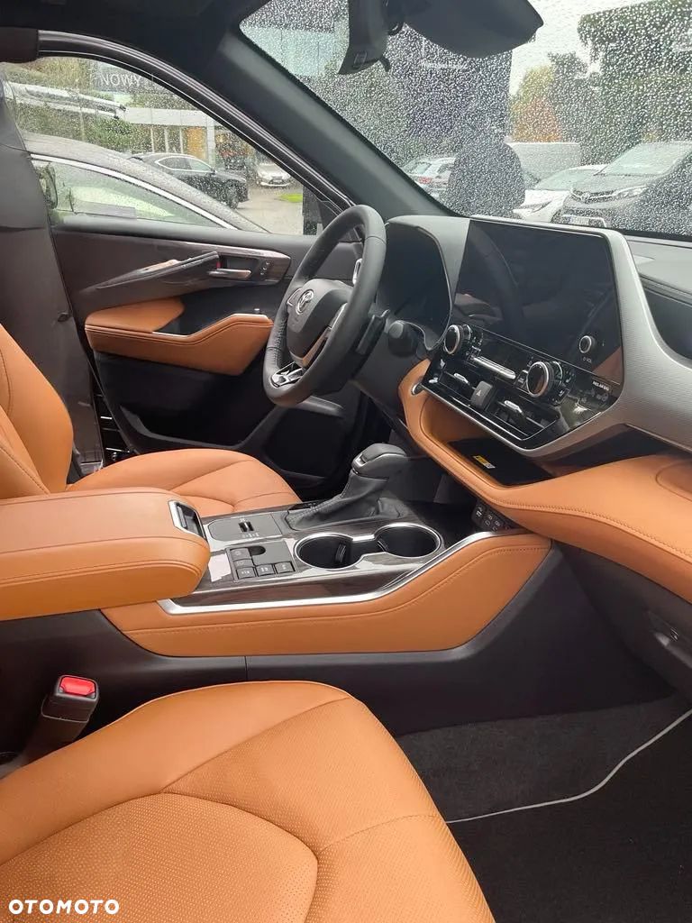 Toyota Highlander 2.5 Hybrid Executive - 1