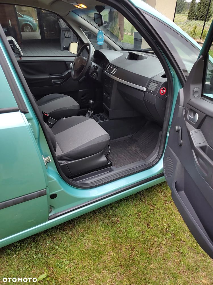 Opel Meriva 1.6 16V Cosmo - 8