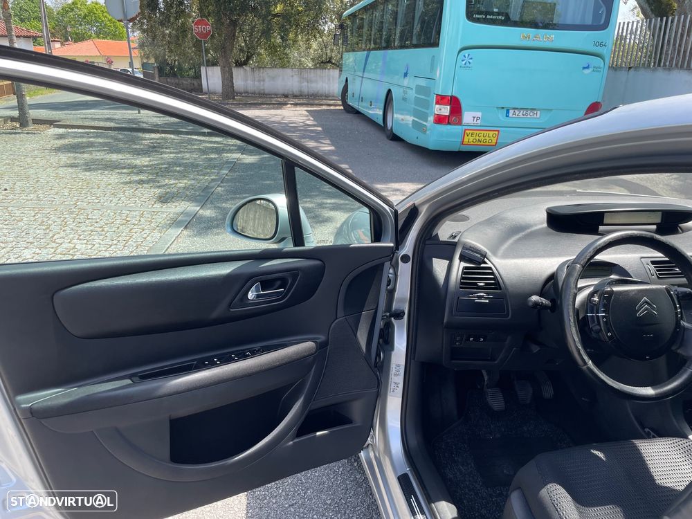 Citroën C4 1.6 HDi 110 VTR Pack - 10