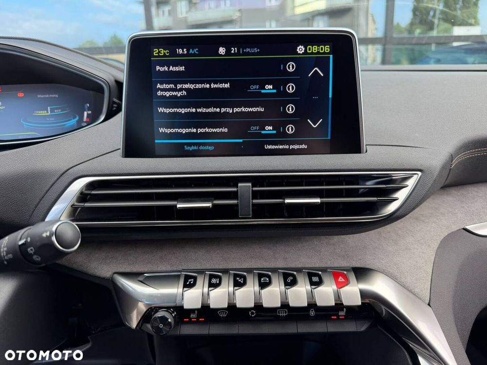 Peugeot 3008 1.6 PureTech Hybrid4 PHEV GT S&S EAT8 - 17