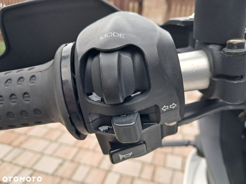 Aprilia Caponord - 28