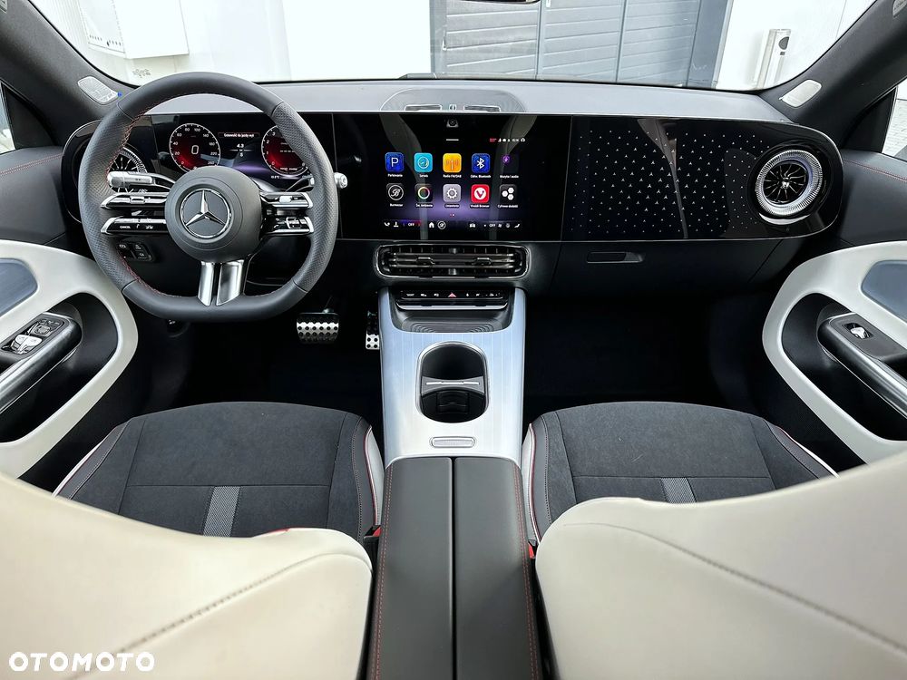 Mercedes-Benz CLA - 9