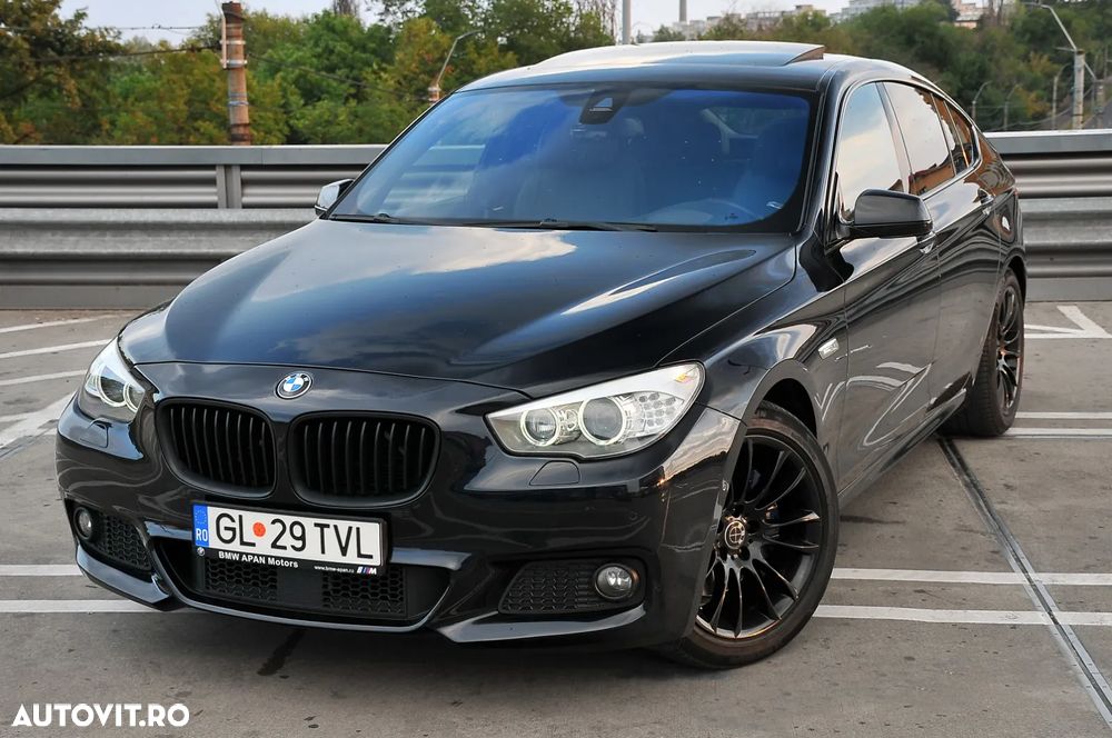 BMW Seria 5 530d xDrive Touring - 2