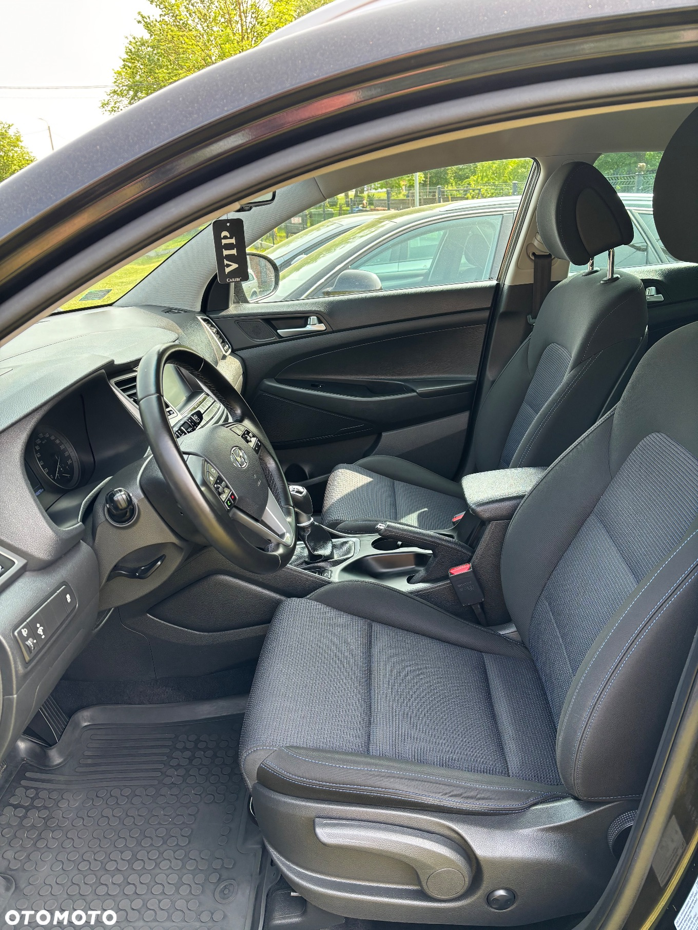 Hyundai Tucson blue 1.7 CRDi 2WD Advantage - 6