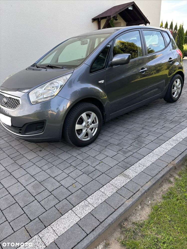 Kia Venga 1.4 L - 5