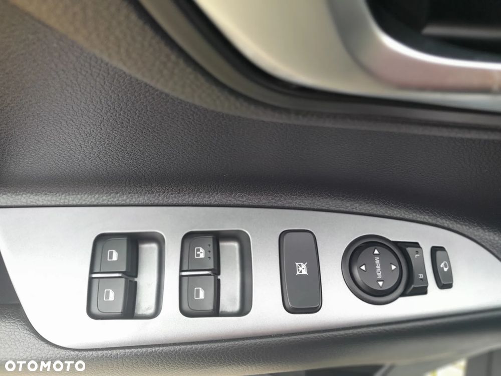 Kia Stonic 1.0 T-GDI GT Line DCT - 31