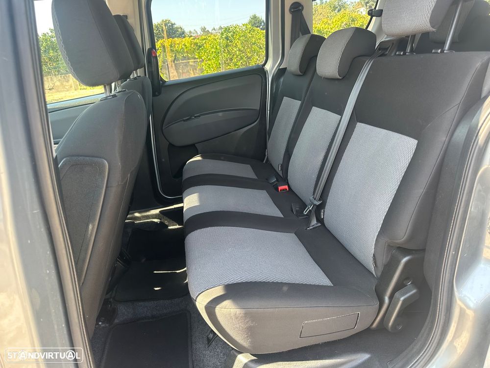 Fiat Doblo 1.3 M-Jet 7L Start&Stop - 16