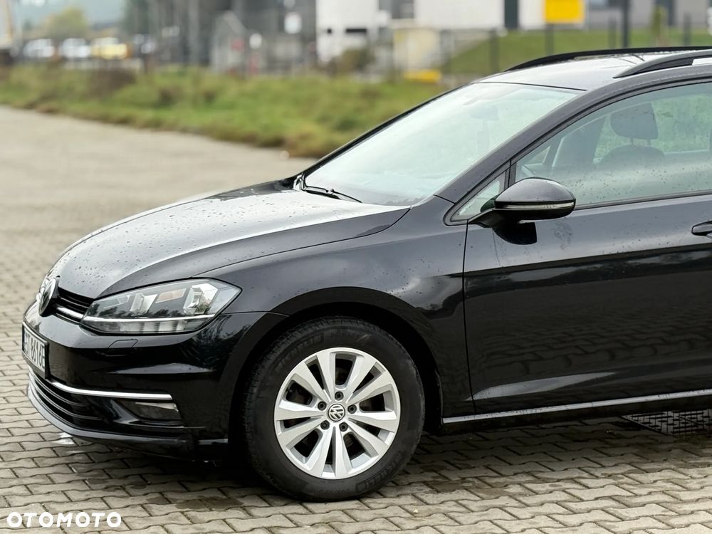Volkswagen Golf 1.6 TDI SCR DSG Comfortline - 10