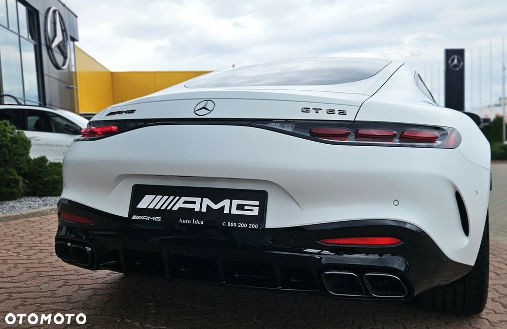 Mercedes-Benz AMG GT 63 4MATIC+ - 14