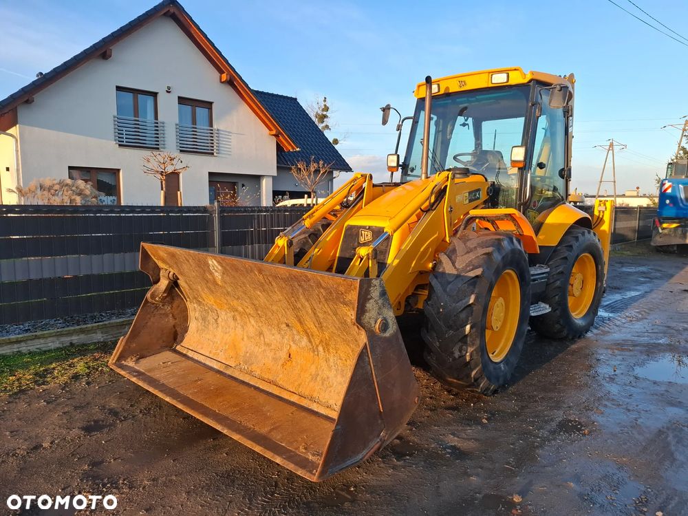 JCB 4CX - 14