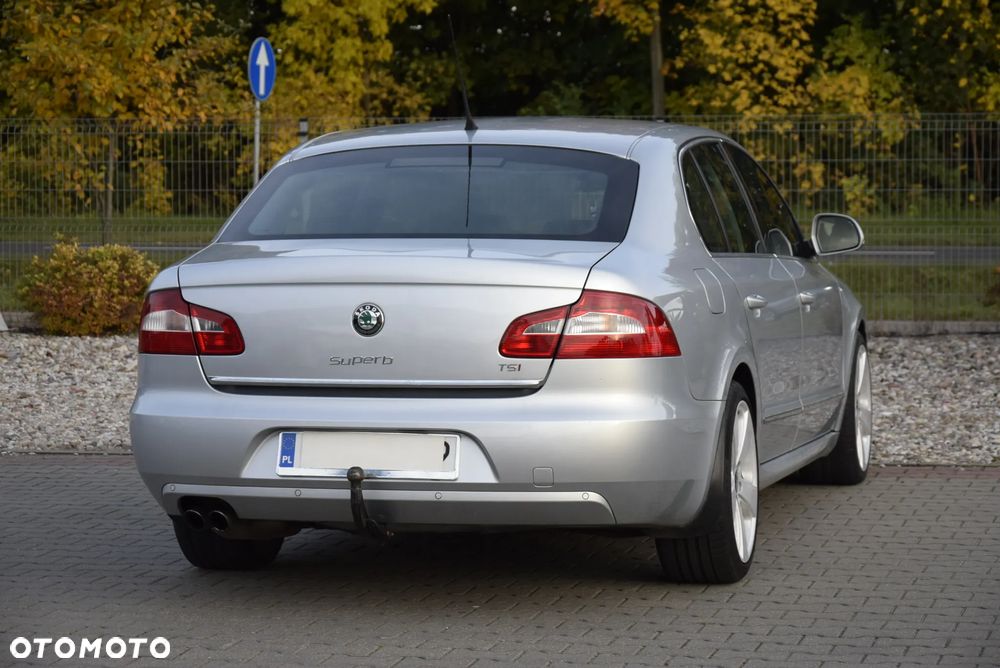 Skoda Superb 1.8 TSI Elegance - 18